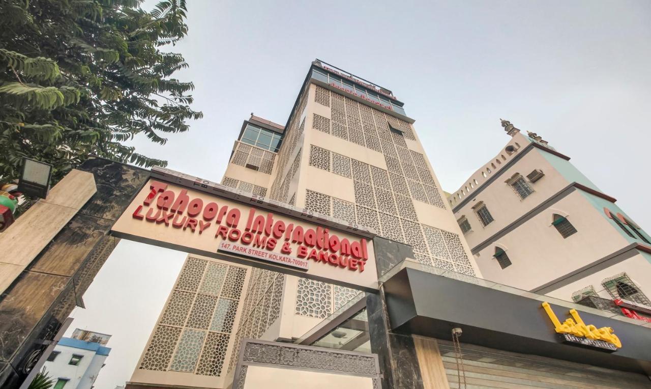 Treebo Premium Tahoora International Hotel Kolkata Exterior photo