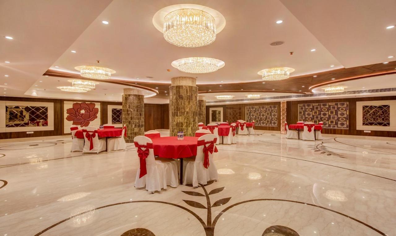 Treebo Premium Tahoora International Hotel Kolkata Exterior photo