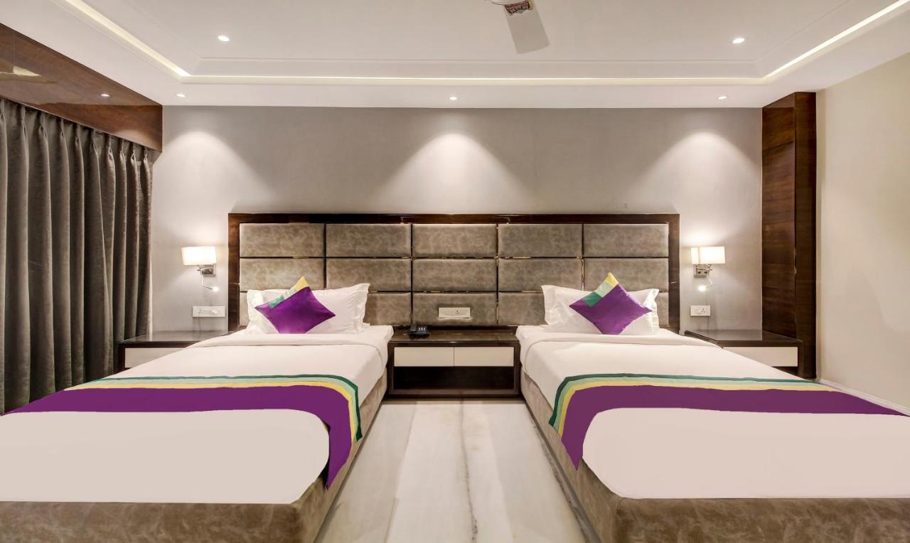 Treebo Premium Tahoora International Hotel Kolkata Exterior photo
