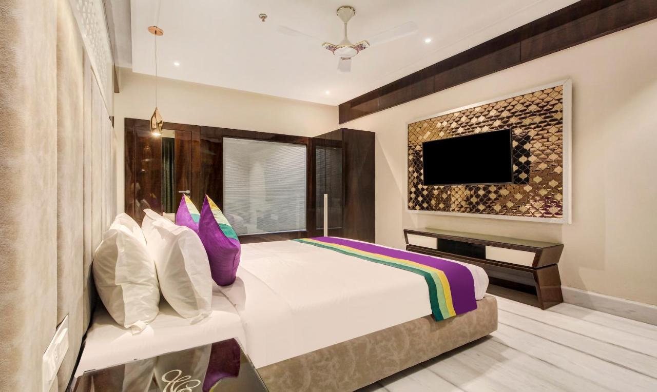 Treebo Premium Tahoora International Hotel Kolkata Exterior photo
