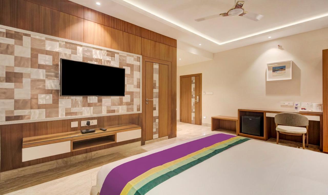 Treebo Premium Tahoora International Hotel Kolkata Exterior photo