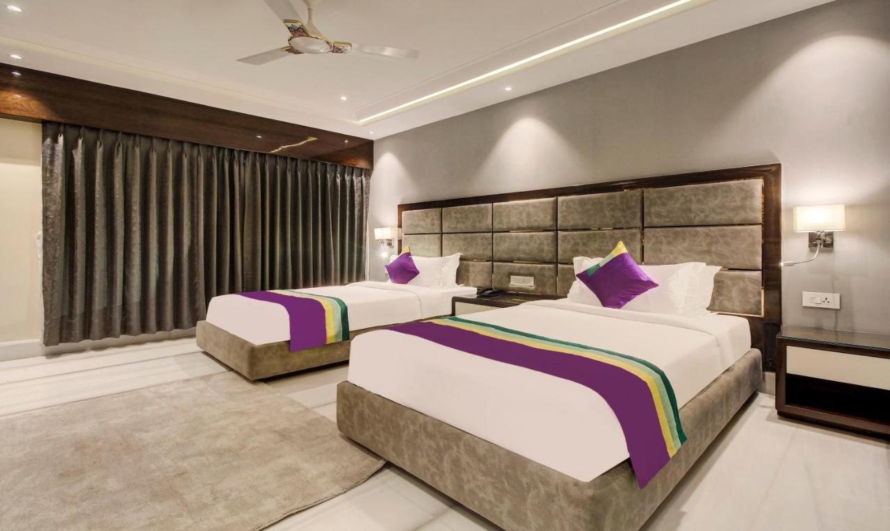 Treebo Premium Tahoora International Hotel Kolkata Exterior photo